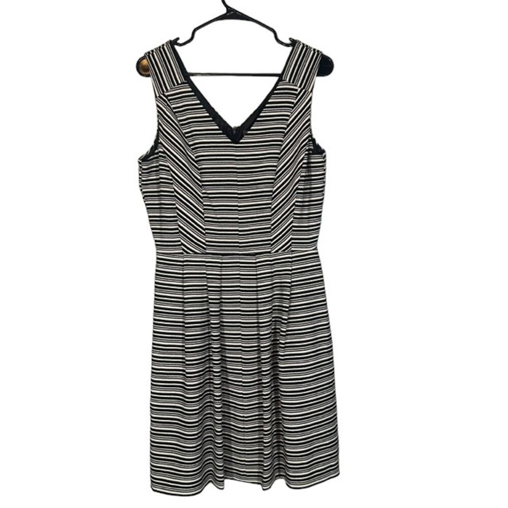 Taylor Black & White Striped Sleeveless V-Neck Sheath Dress Women Sz 12
